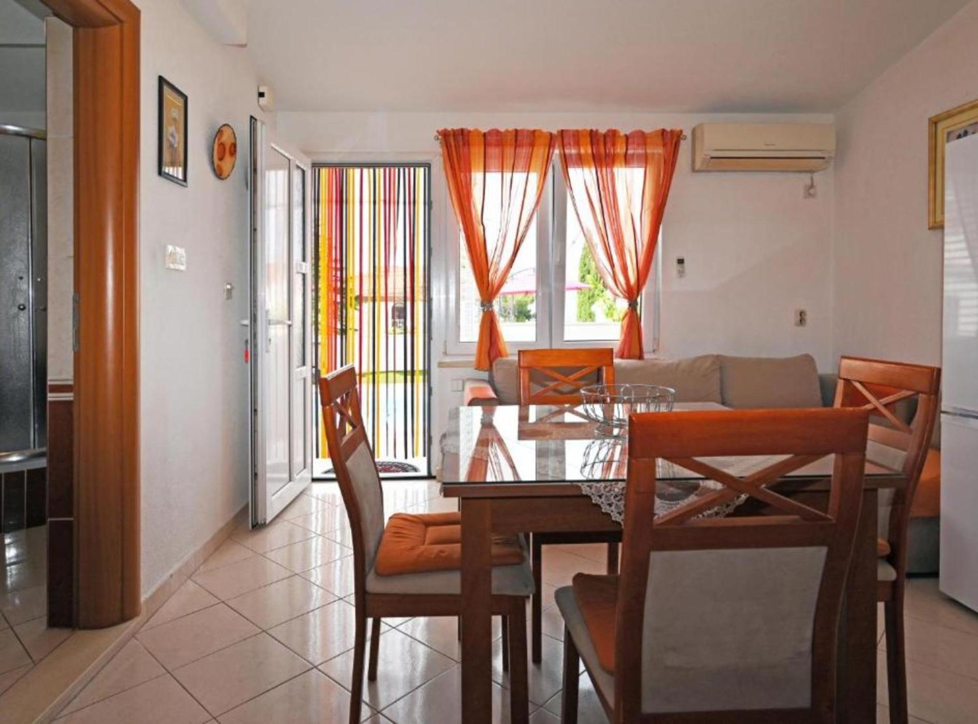 Apartments Mihovilovic - 50 M From Beach Slatine Dış mekan fotoğraf